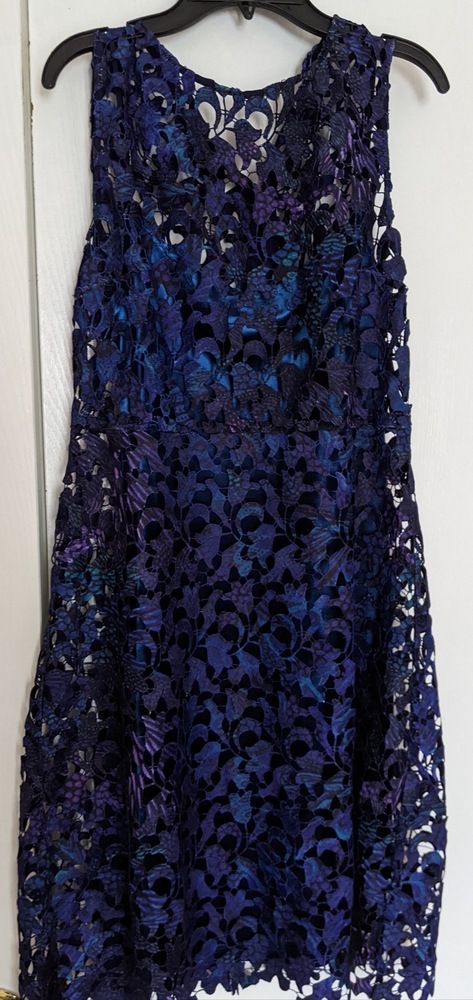Elie Tahari lace dress